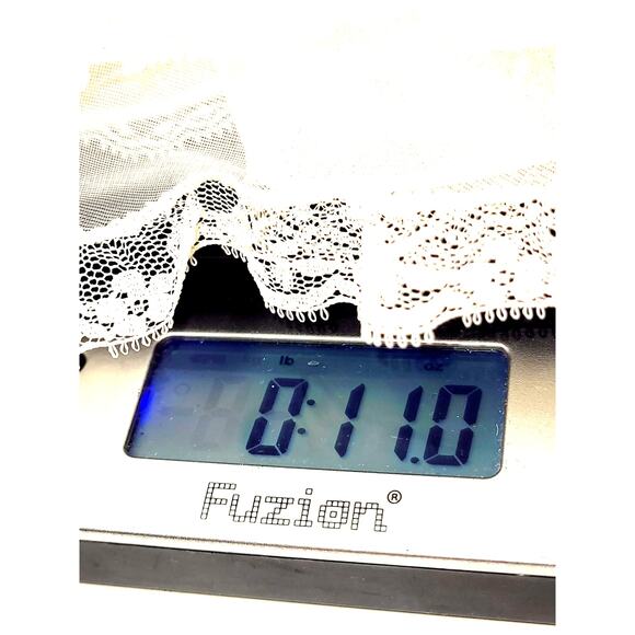 In All Her Beauty, Scarlett O'Hara~ Gone With Wind Doll in Excellent Condition - Picture 5 of 6